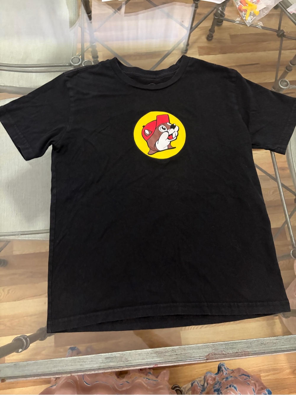 Short-Sleeve Cotton Tee with Colorful Character Buc-ee’s - youth M
